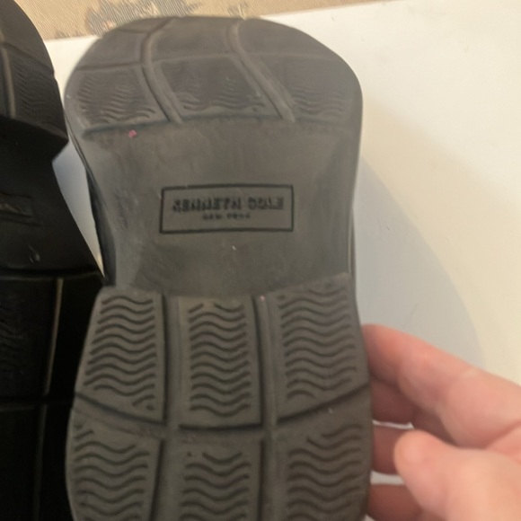 Men’s Kenneth Cole slip ons 11 - Picture 3 of 4